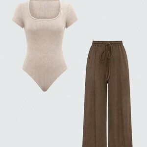 Apricot Casual Women's Solid Color Short Sleeve Bodysuit And Drawstring Pants